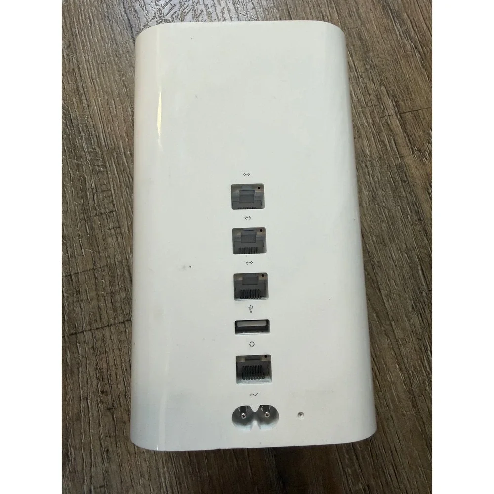Apple AirPort Extreme 6th Gen 802.11ac Wi-Fi Router White ME918LL/A Base Station